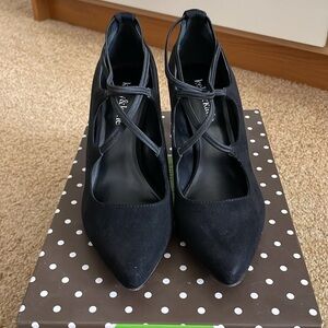 Kelly & Katie Black Micro Suede Pumps